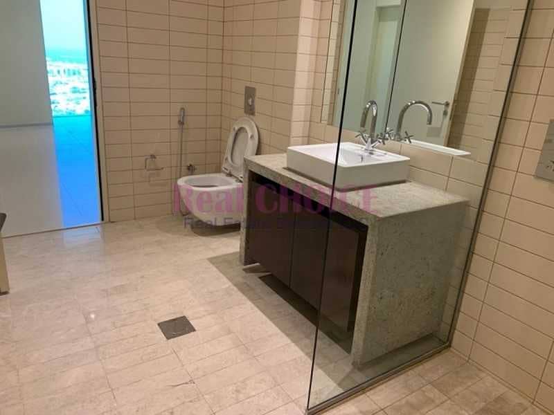 14 Chiller Free Sea View Apartment|Sheikh Zayed Road