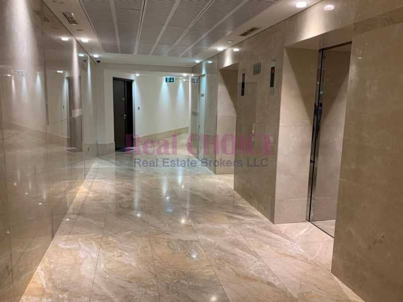 16 Chiller Free Sea View Apartment|Sheikh Zayed Road