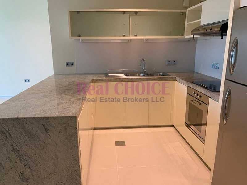 5 4 Chqs Top Quality 1 Bedroom on Sheikh Zayed Road