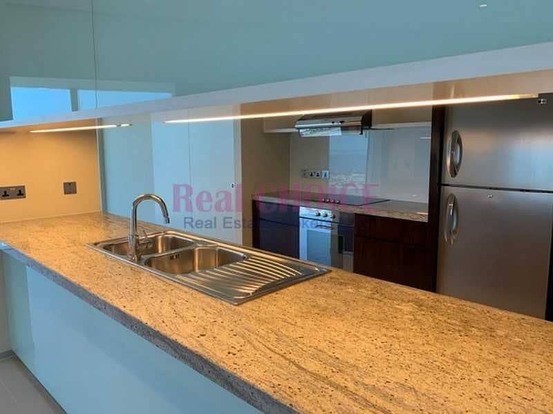 15 Chiller Free Pay in 4 Chqs Sea View 2BR in Park Place Tower