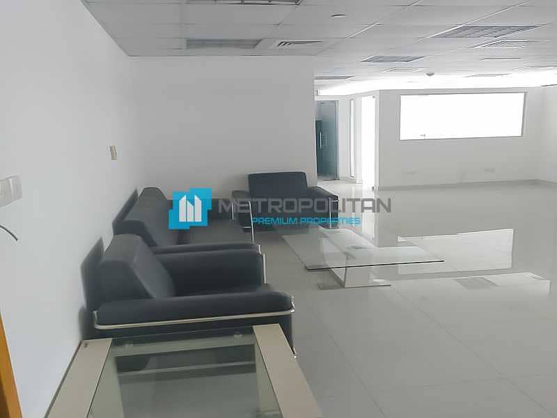 2 Fitted Office | High Floor Ready to move in