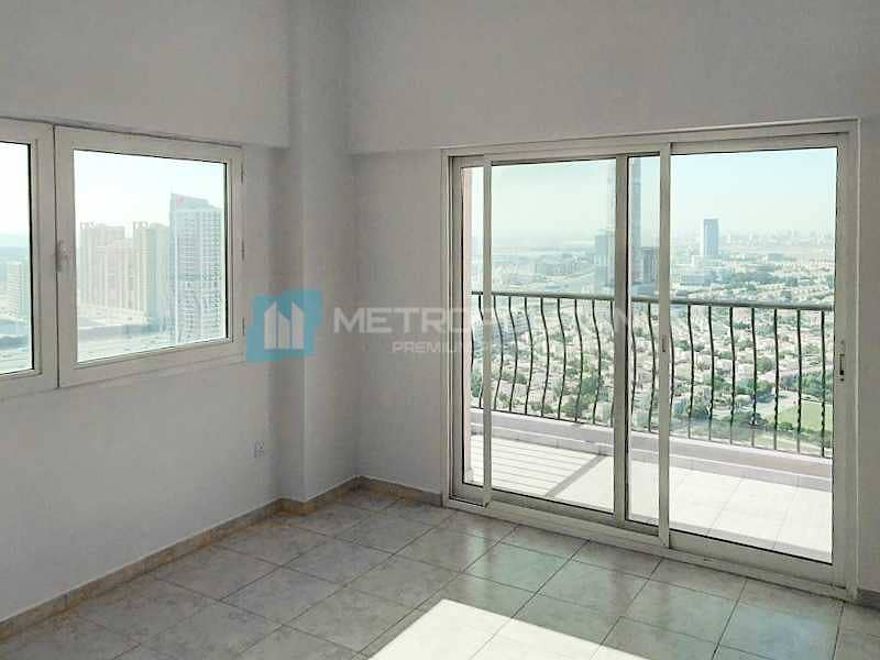 2 Well Maintained | High floor | Spacious | Vacant