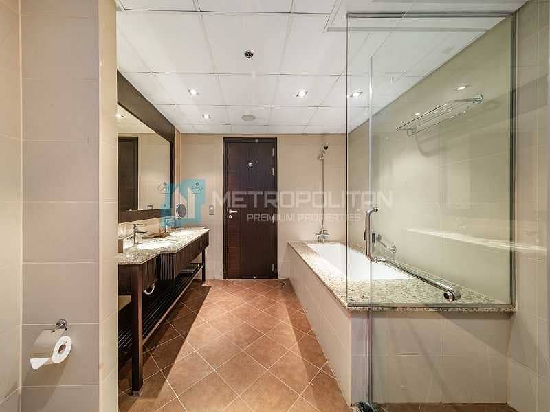 16 Captivating view | Bright unit | Great Investment