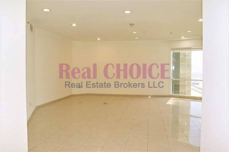 8 Fitted Spacious Office in Sheikh Zayed Road