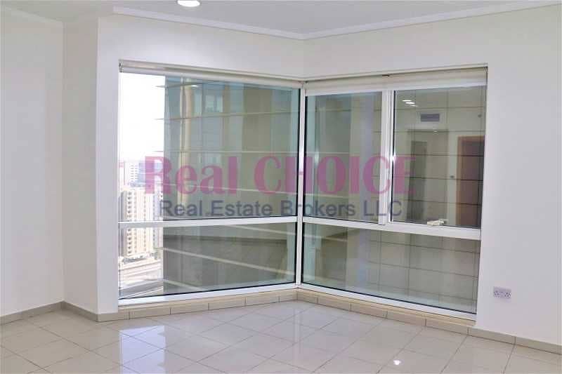 15 Fitted Spacious Office in Sheikh Zayed Road