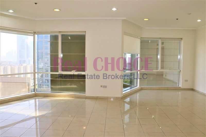 16 Fitted Spacious Office in Sheikh Zayed Road