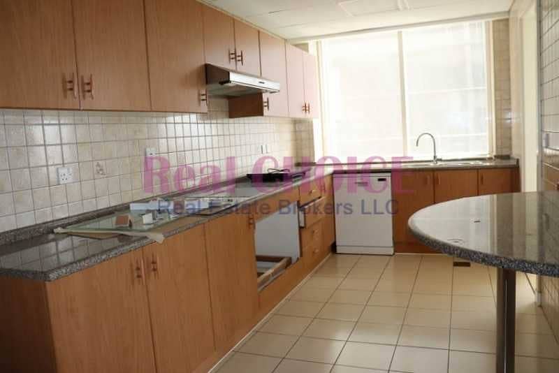 25 3BR Fully Furnished Apartment|Chiller Free on SZR