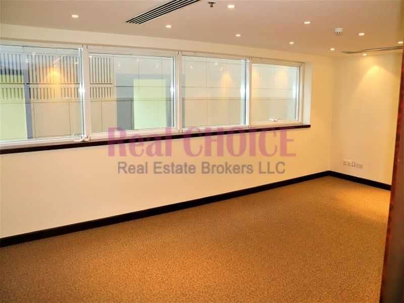 16 Fitted Office with Partitions in Sheikh Zayed Road