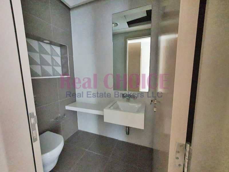 11 Lovely 1BR Apartment|Brand New|Prime Location