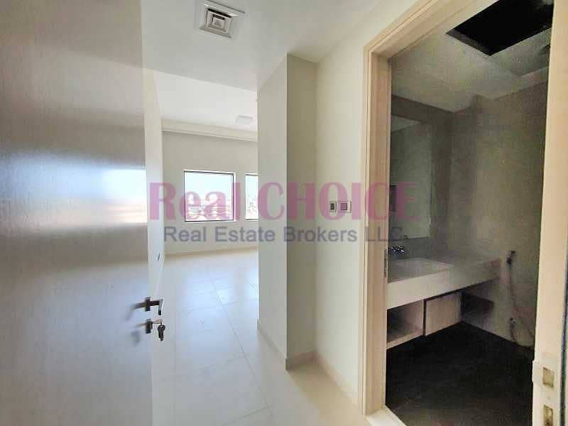 14 Lovely 1BR Apartment|Brand New|Prime Location