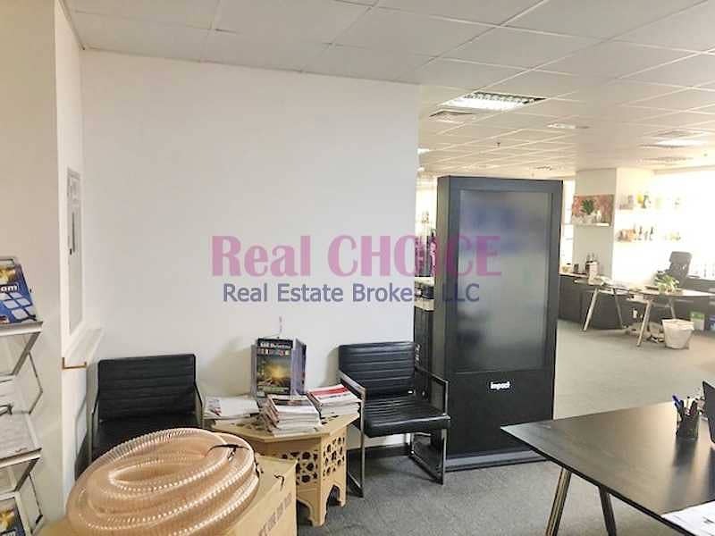 7 Fully Fitted Office With Glass partitioned|Vacant