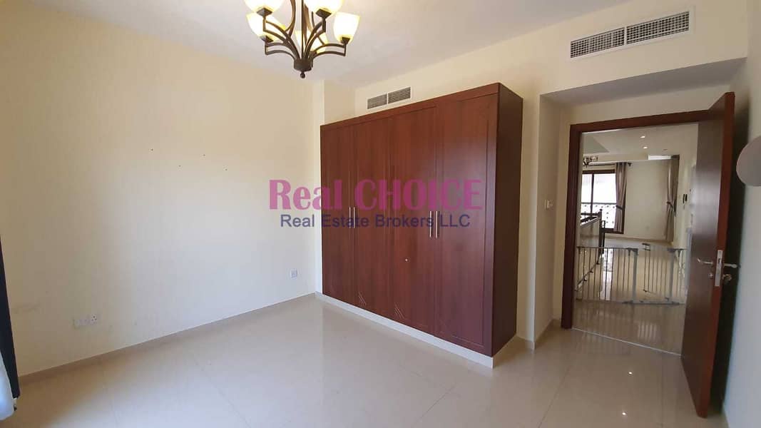 7 Fabulous 3BR Plus Maid's Room Villa for Rent in Mirdif