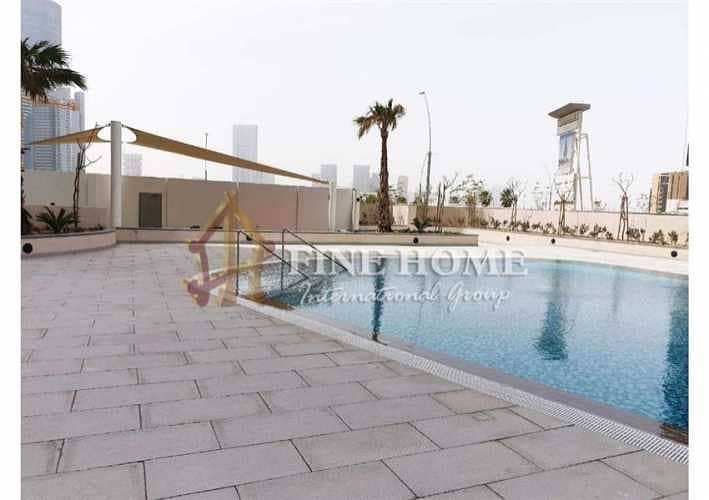 6 Enjoy The Majestic Sea View in This 3BR+MR