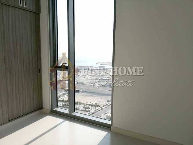 13 Enjoy The Majestic Sea View in This 3BR+MR