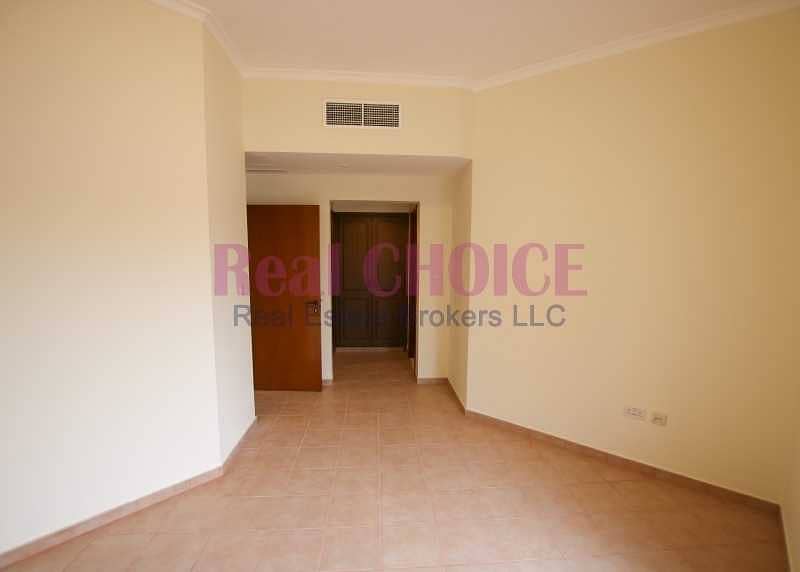 2 Ground Floor 2bedroom villa with 12 cheques payment