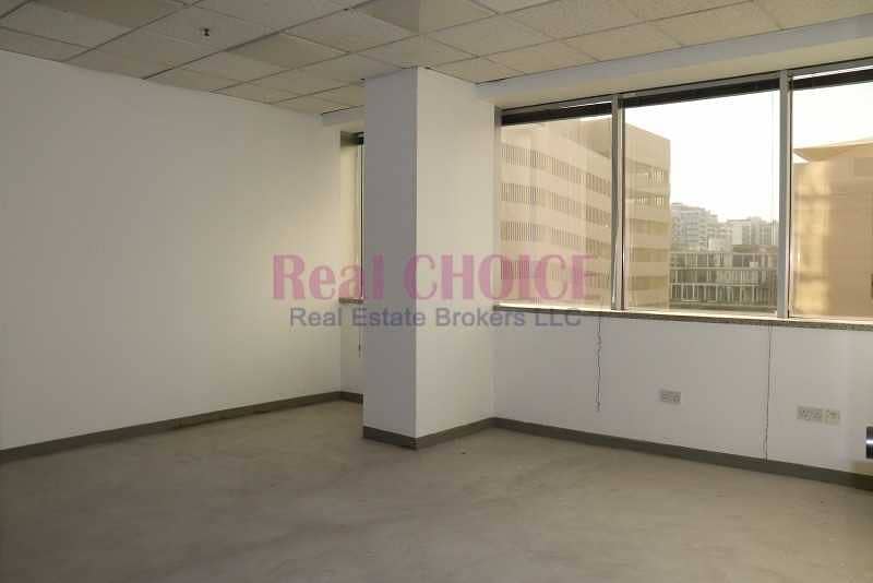 2 Fitted office with glass partitions in SZR