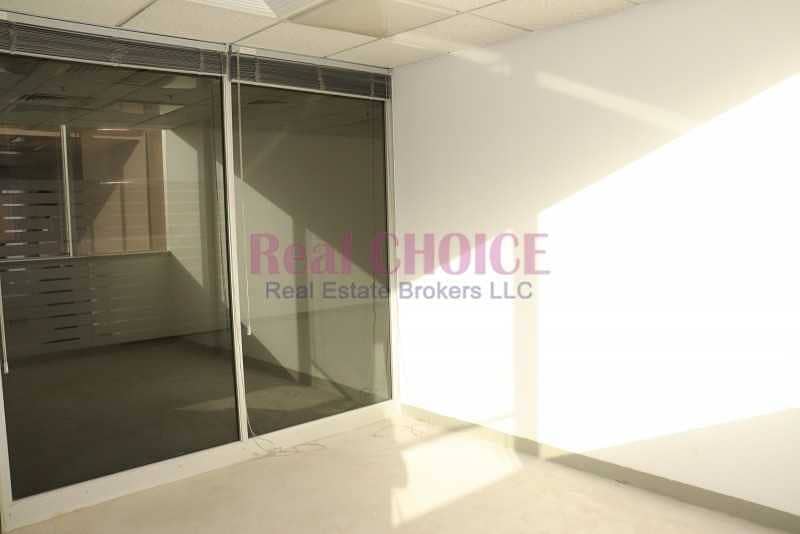 11 Fitted office with glass partitions in SZR