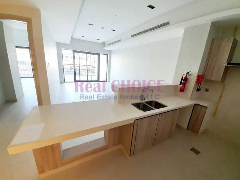 4 Brand New  And High Quality Apt With Facilities