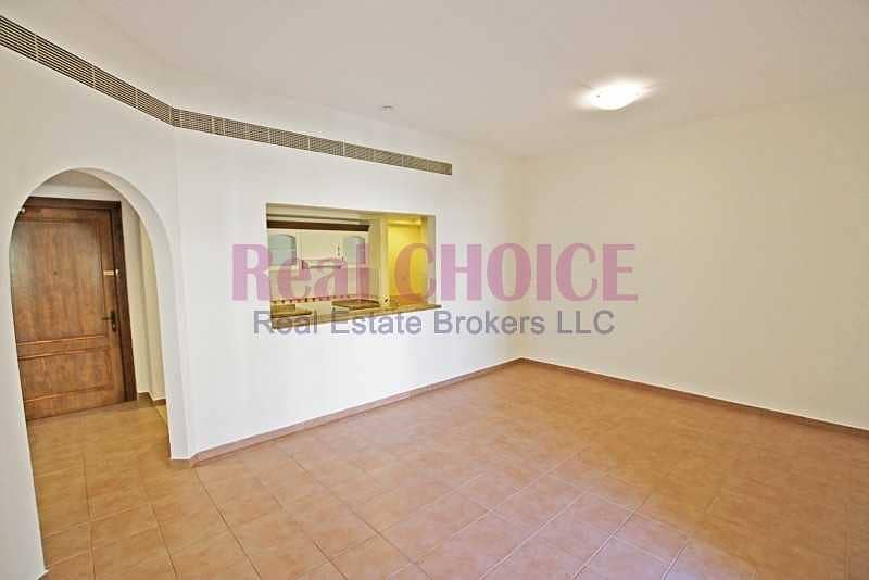 1BR Apt with 12 cheques and No Commissions 1BR Apt with 12 cheques and No Commissions