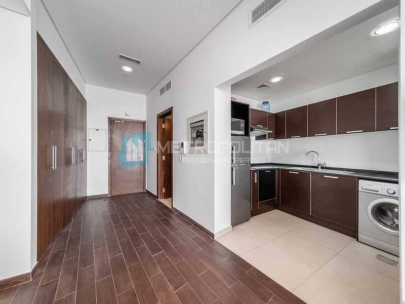 7 Exclusive | Furnished | Spacious | Canal View
