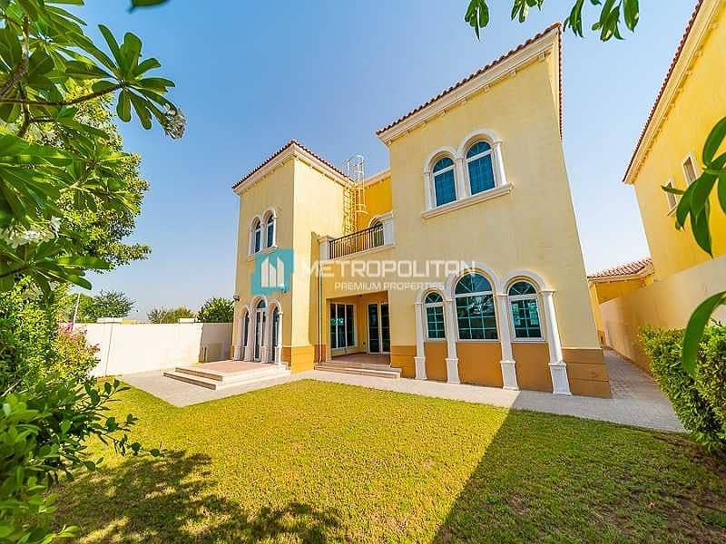 25 Prestine Condition | Landscaped garden| Large Plot