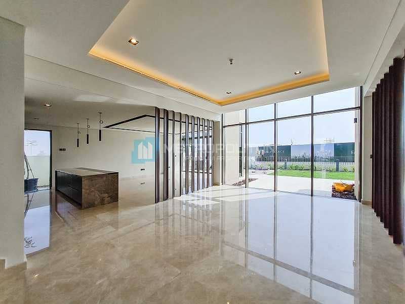Elegant 5 BR Villa | Hot Deal | Amazing Golf view Elegant 5 BR Villa | Hot Deal | Amazing Golf view