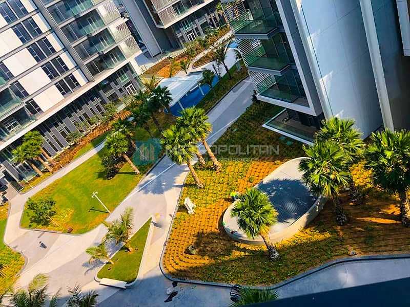 6 Pool and sea view | Spacious 1 Bed | High Floor