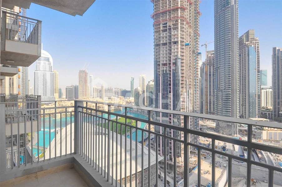 10 Luxury Furnished / Fountain View / High Floor