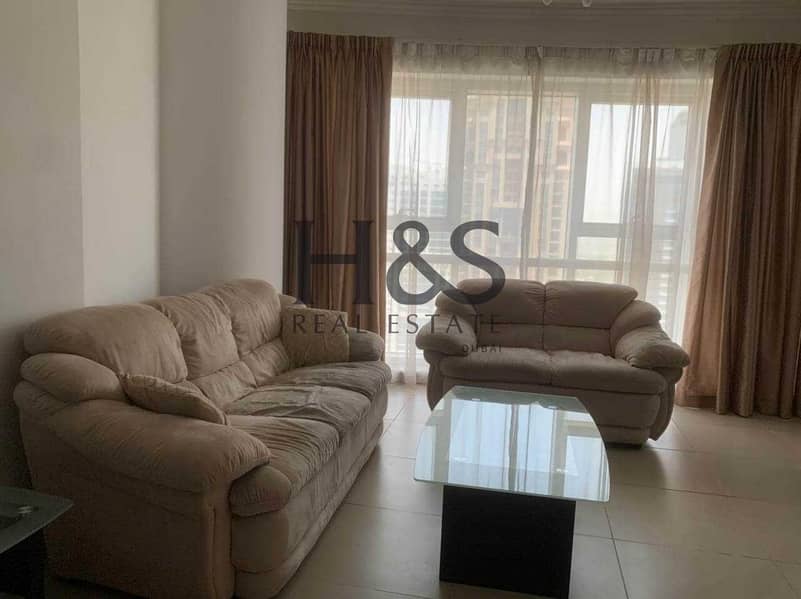 8 Lake View | Furnished 1 Bed | Close to Metro | High Floor
