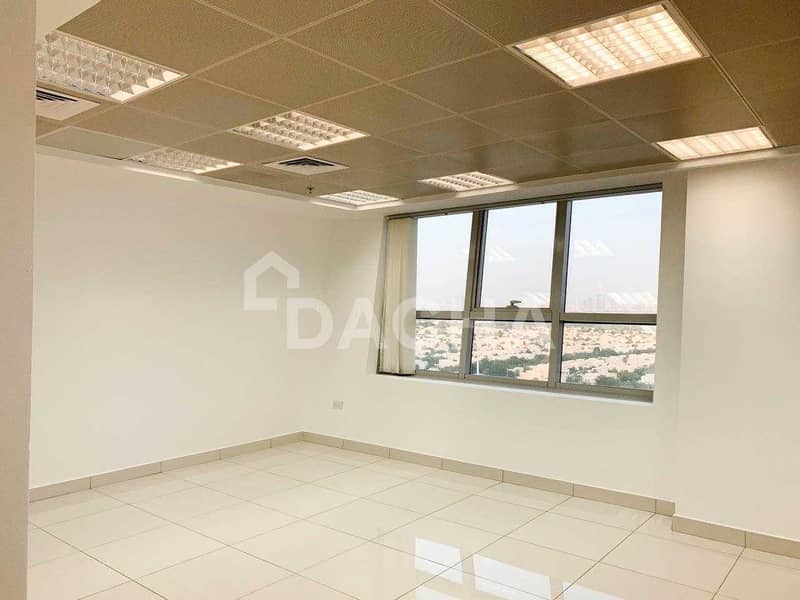 4 Fitted office / Chiller free / Open plan