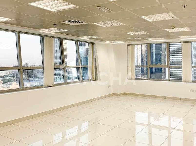 9 Fitted office / Chiller free / Open plan