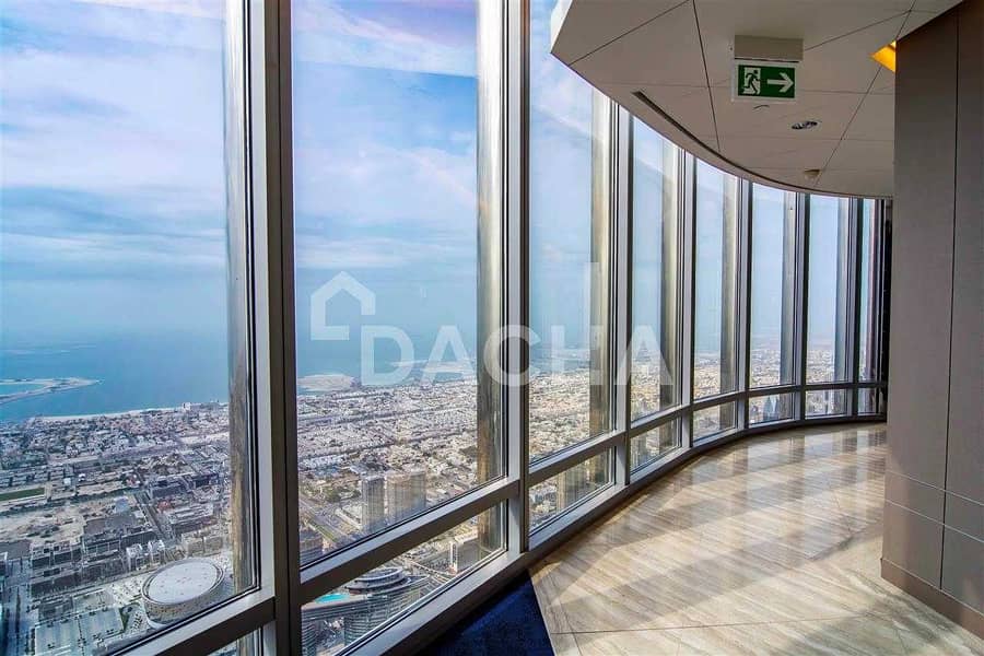 3 EXCLUSIVE FITTED OFFICE / Very High Floor