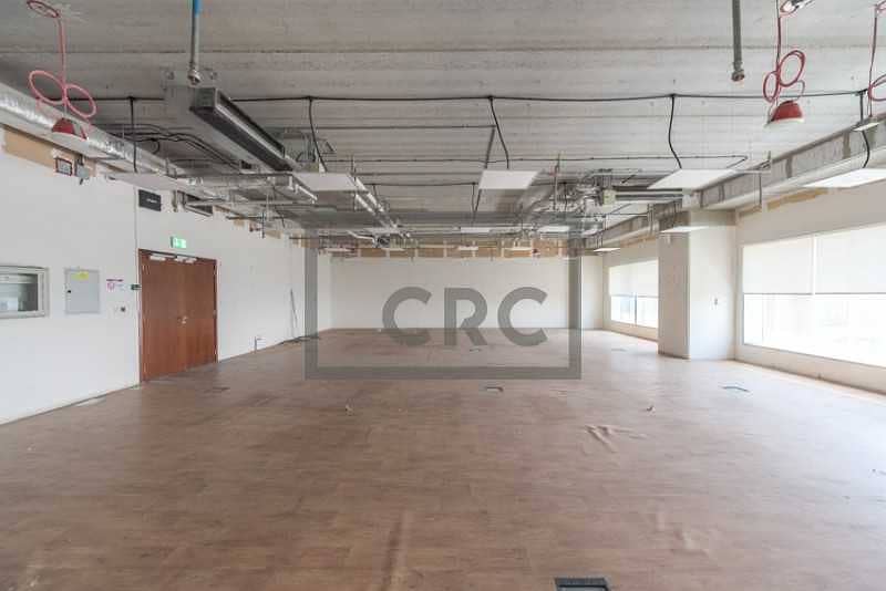 6 OFFICE SPACE | in SZR | WORLD TRADE CENTER