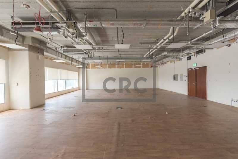 8 OFFICE SPACE | in SZR | WORLD TRADE CENTER