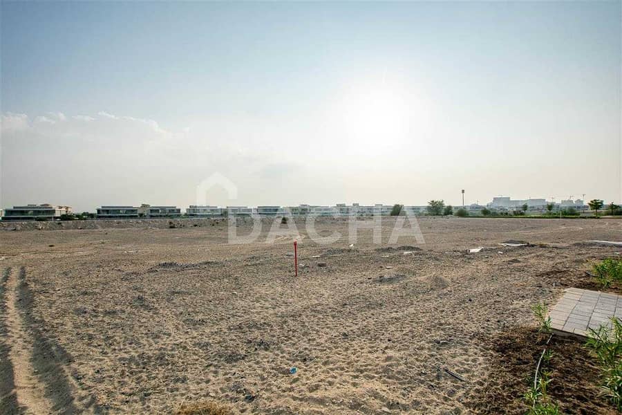 7 720 dhs P/SQFT all inclusive / Prime plot