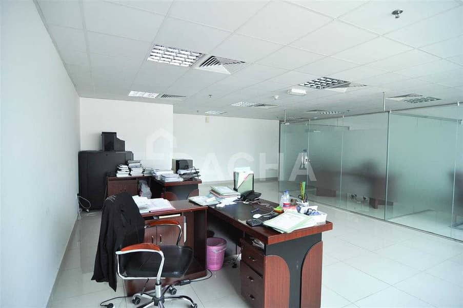 7 Best price / Fitted office with glass partitions
