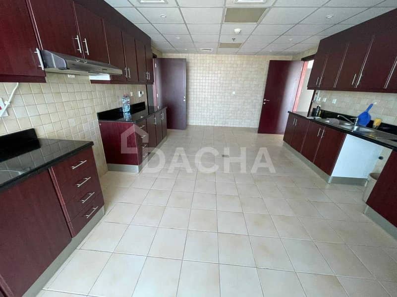 3 Spacious Full Sea & Marina View / 3 BED +Study +Maid