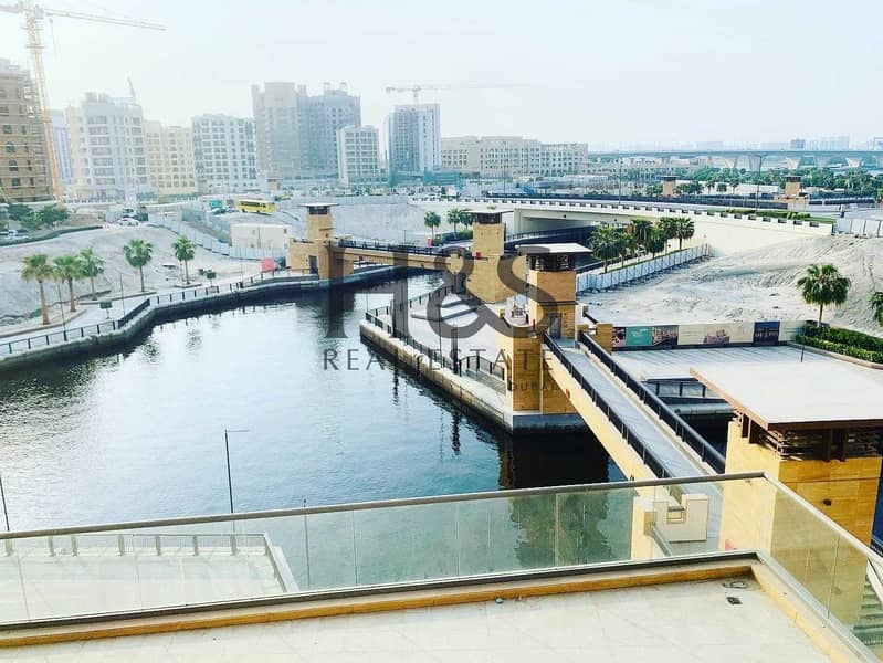 Huge Layout | Waterfront View | Good Condition Huge Layout | Waterfront View | Good Condition