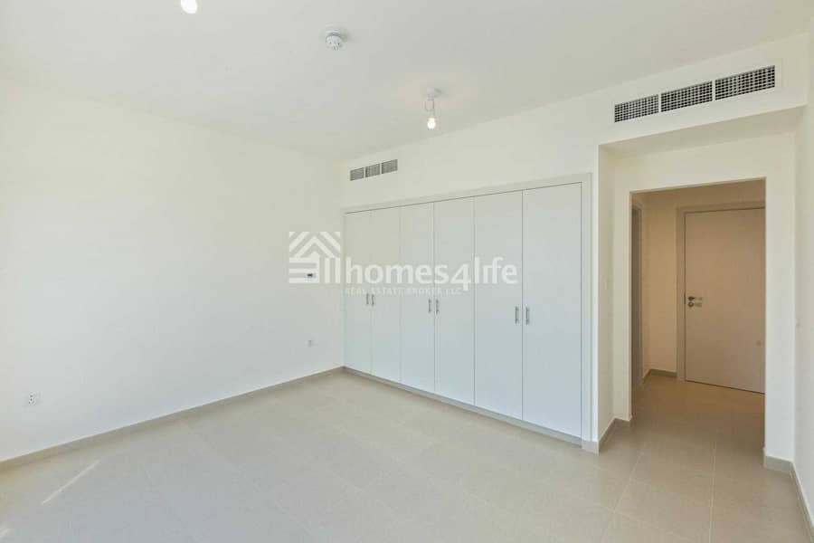 9 4BR Corner Unit |Brand New |On the Park and Pool