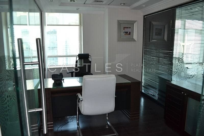 Full Floor - Fully Fitted - Vacant Full Floor - Fully Fitted - Vacant