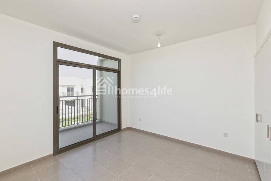 8 Brand New 3 Bedroom Townhouse For Rent