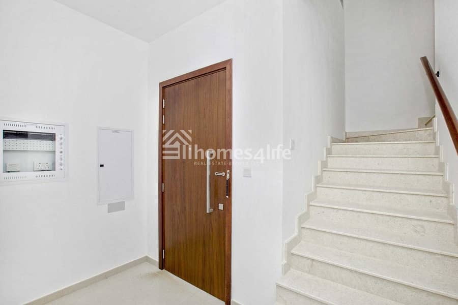 10 Impeccable 4 BR Townhouse in Safi Town Square | Ready To Move In