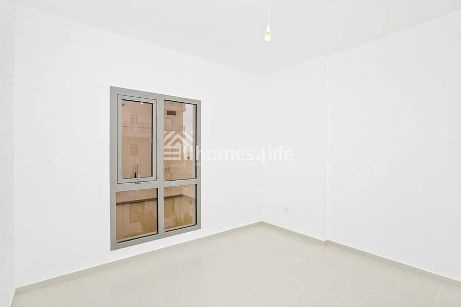 5 Call Now | Bright and spacious Brand New Apartment
