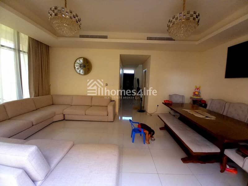 CORNER PLOT|SPACIOUS UNIT|URGENT SALE CORNER PLOT|SPACIOUS UNIT|URGENT SALE