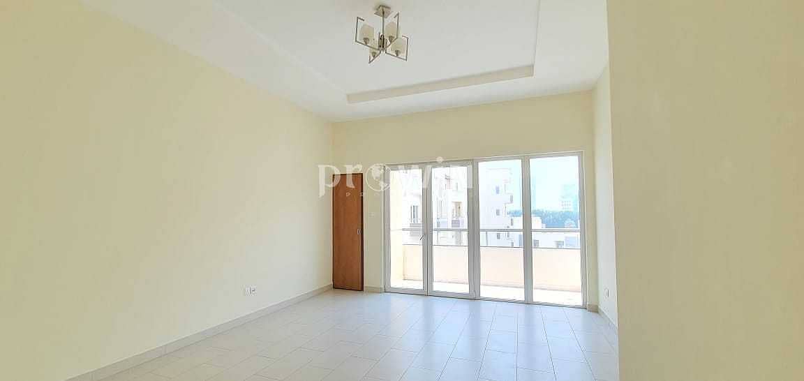 Stunning Apartment| Pool and Garden Views |  Jvc !!!