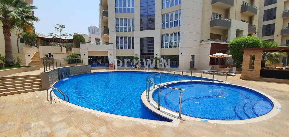 19 Stunning Apartment| Pool and Garden Views |  Jvc !!!