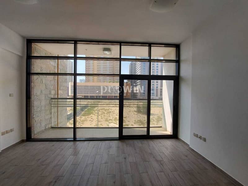 READY TO MOVE - BRAND NEW-EXCEPTIONAL COMFORT !!! READY TO MOVE - BRAND NEW-EXCEPTIONAL COMFORT !!!