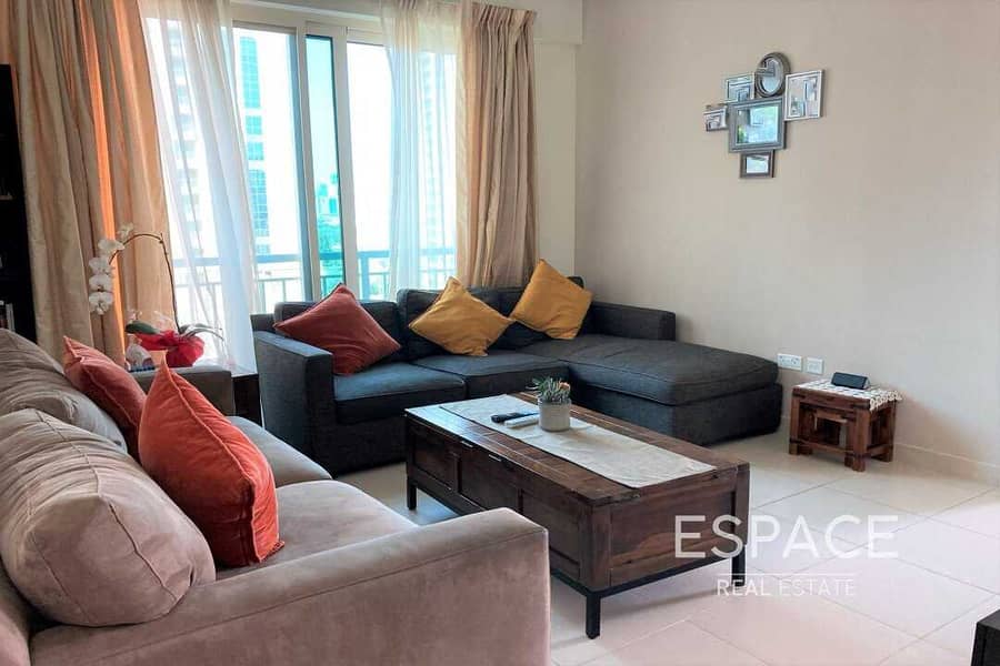 9 Canal View | Huge Terrace | Converted Balcony