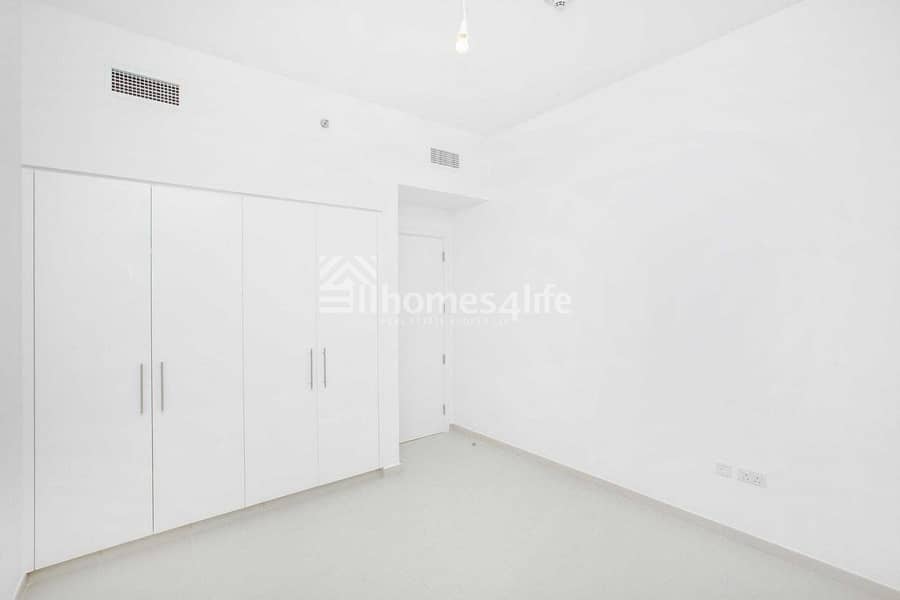 7 Spacious and Clean  | Well Maintained Apartment
