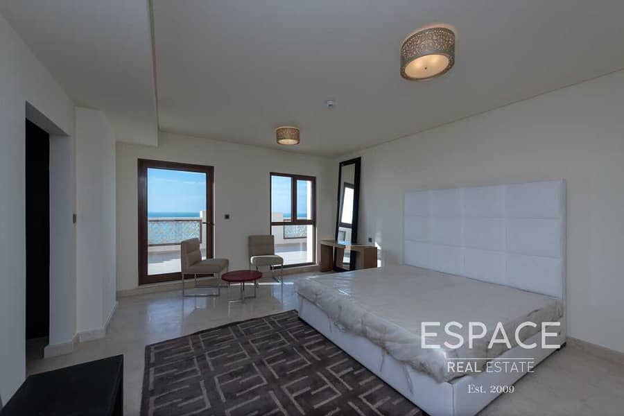 8 Vacant | 6 Bed Penthouse | Sea Views | Private Pool